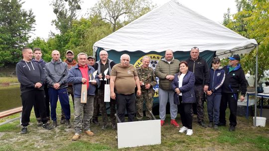 Wędkarze upamiętnili zmarłego kolegę. ZDJĘCIA