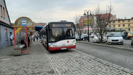 Wiecej kursów MZK, ale mniej pasażerów w autobusach