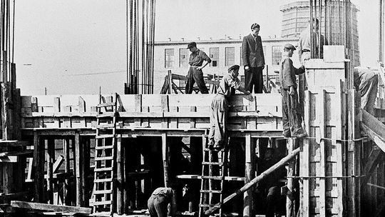 Wielka chemia uczyniła z wioski miasto. Do Kędzierzyna przyjeżdżali za pracą z całej Polski