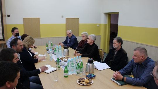 Spotkanie władz miasta z mieszkańcami Lenartowic