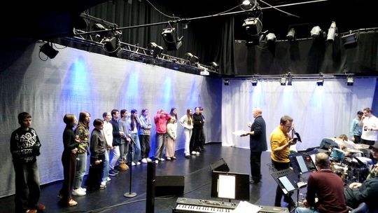 Wokalistki ze Studia Piosenki przy MOK wystąpią na scenie, o której marzy każdy młody artysta