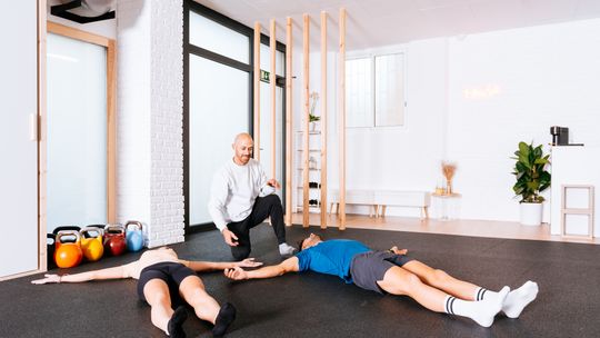 Wsparcie w powrocie do zdrowia - kompleksowy przegląd sprzętu rehabilitacyjnego Wsparcie w powrocie do zdrowia - kompleksowy przegląd sprzętu rehabilitacyjnego