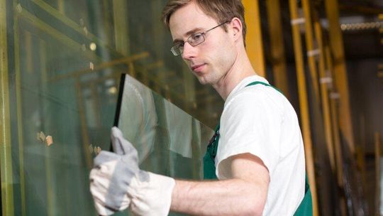 Wymiana szyb w oknach – Warszawa stawia na profesjonalizm