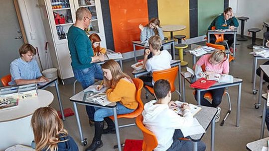 Wyposażenie szkół i przedszkoli – co warto kupić?