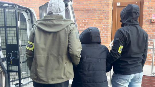 Wyrok i 8-letni zakaz wjazdu do Polski dla Ukrainki, która uprowadziła 11-letniego wnuka Wyrok i 8-letni zakaz wjazdu do Polski dla Ukrainki, która uprowadziła 11-letniego wnuka