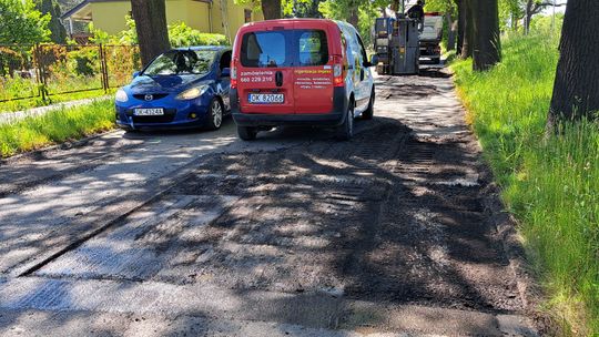 Wzięli się wreszcie za łatanie dziur. ZDJĘCIA