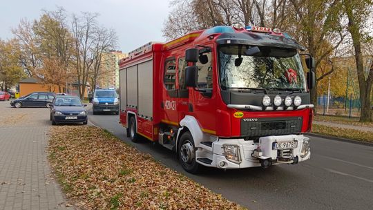 Z lokatorem nie było kontaktu. Niestety po przybyciu służb ratunkowych mężczyzna już nie żył