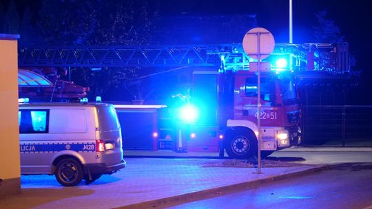 Zadymienie w bloku przy ul. Piotra Skargi. Interweniowały służby