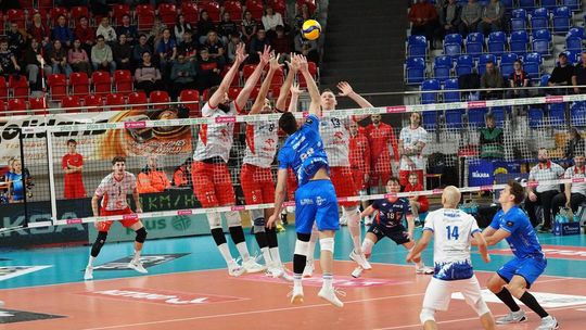 ZAKSA pokonała w tie-breaku ostatnią drużynę PlusLigi. ZDJĘCIA