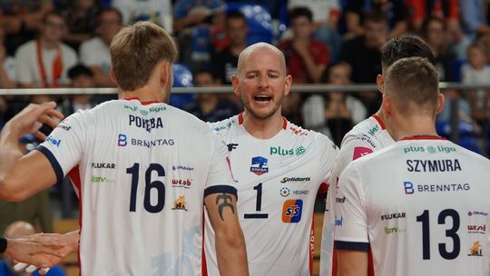 ZAKSA przegrała z Projektem w Warszawie. Kontuzja Bartosza Kurka