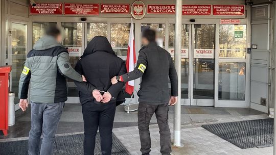 Zatrzymano pięciu członków mafii śmieciowej. Działali również w Kędzierzynie-Koźlu. WIDEO