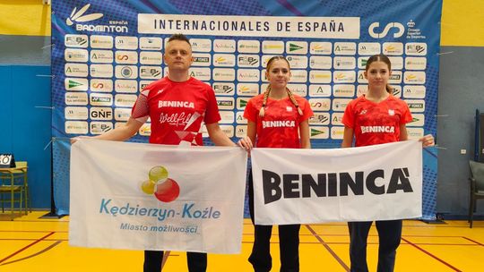 Zawodniczki z Kędzierzyna-Koźla sprawdziły się na hiszpańskich kortach