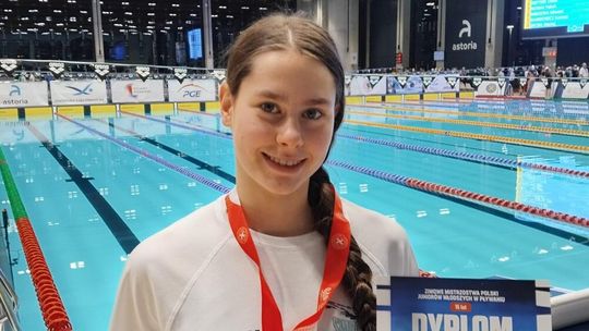Zimowe mistrzostwa Polski w pływaniu i medal dla Swim Team MOSiR