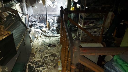 Zmarł mężczyzna poszkodowany w pożarze na osiedlu Piastów