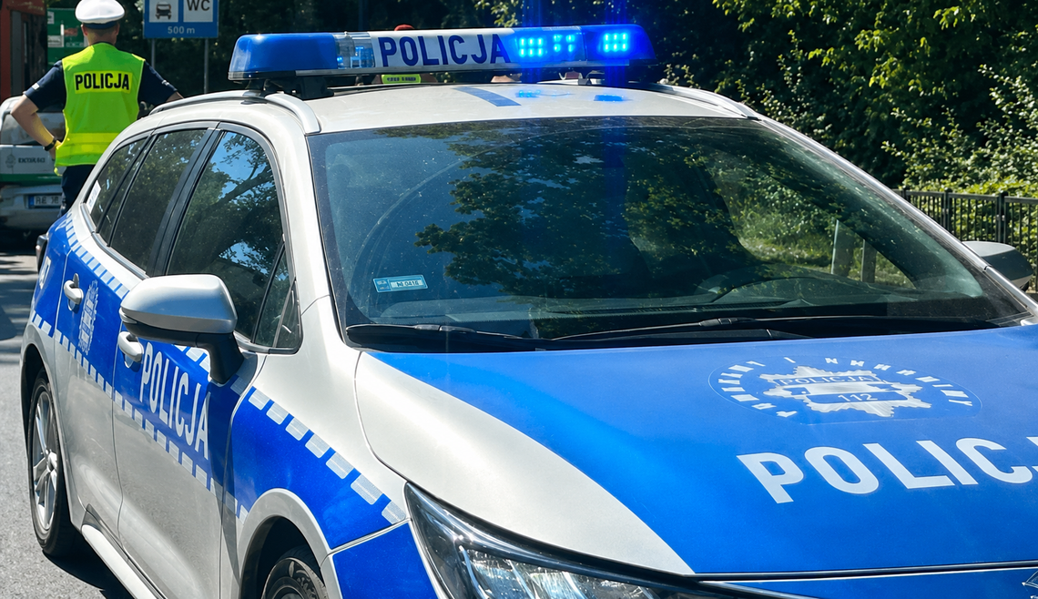 15-latek związany z pseudokibicami wpadł podczas spaceru po mieście. Miał przy sobie narkotyki 15-latek związany z pseudokibicami wpadł podczas spaceru po mieście. Miał przy sobie narkotyki