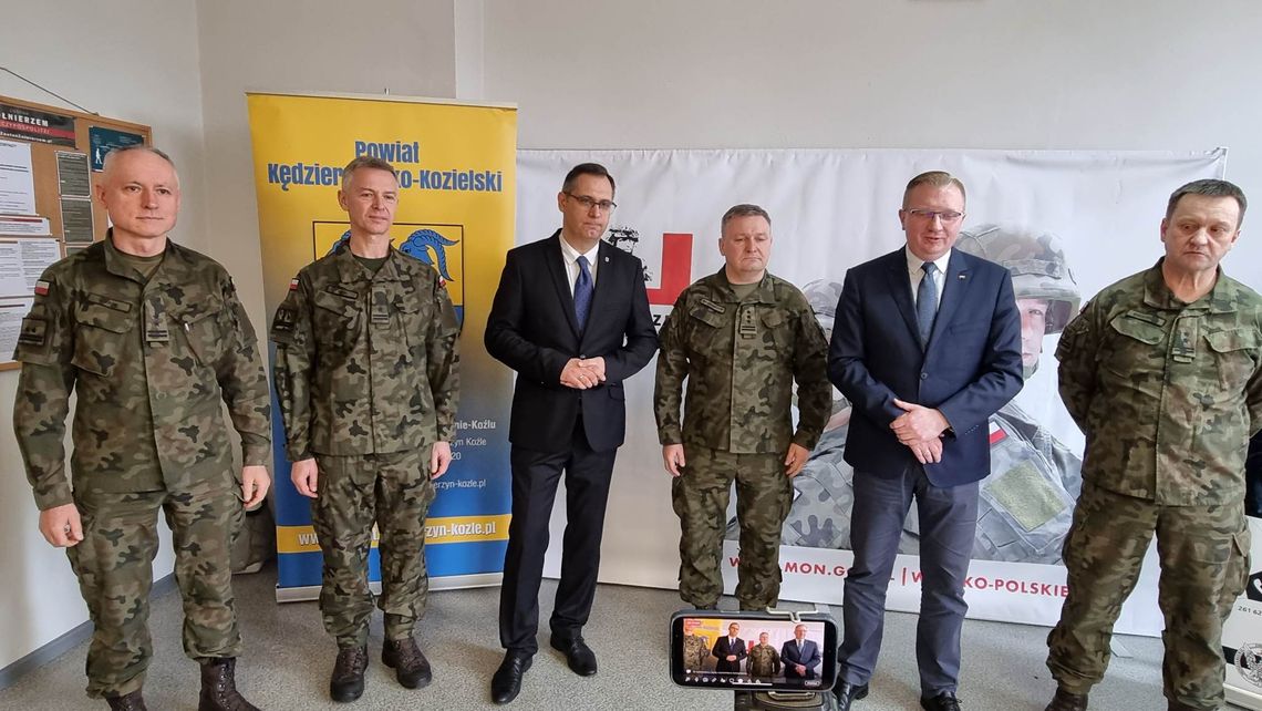 450 osób z naszego powiatu dostało wezwanie do kwalifikacji wojskowej 450 osób z naszego powiatu dostało wezwanie do kwalifikacji wojskowej