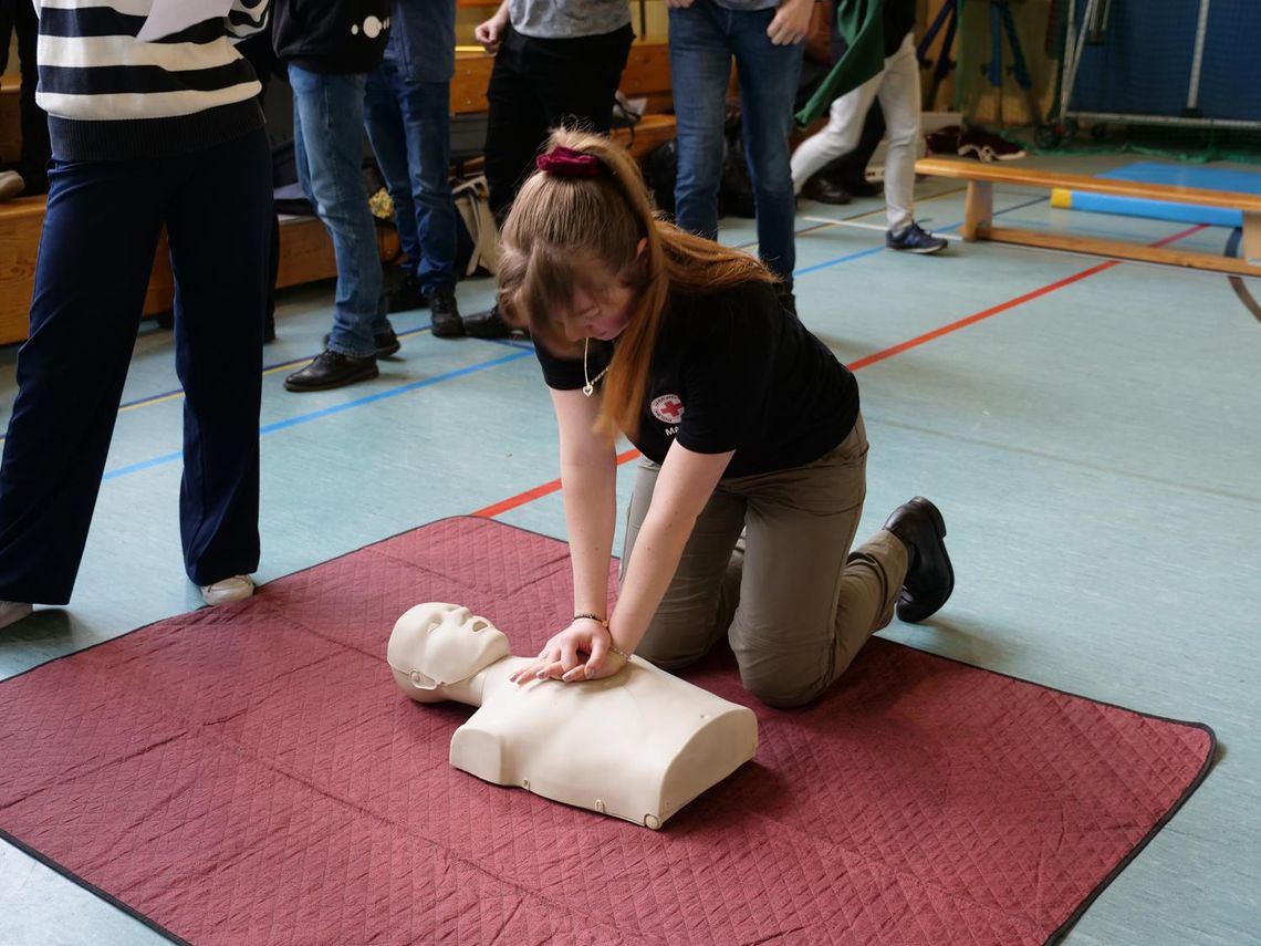 Akcja resuscytacja w II Liceum Ogólnokształcącym Akcja resuscytacja w II Liceum Ogólnokształcącym