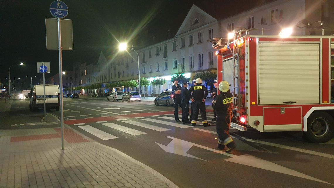 Alarm bombowy w dwóch restauracjach. Ewakuowano klientów i lokatorów