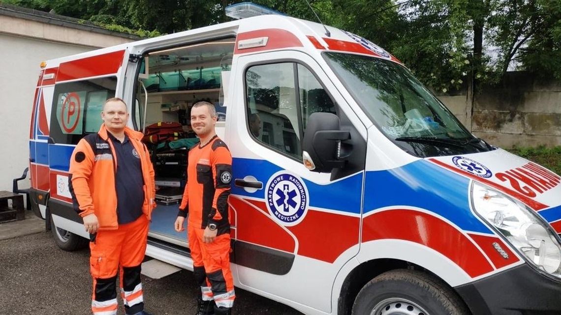 Ambulans za pół miliona złotych trafił do naszego powiatu
