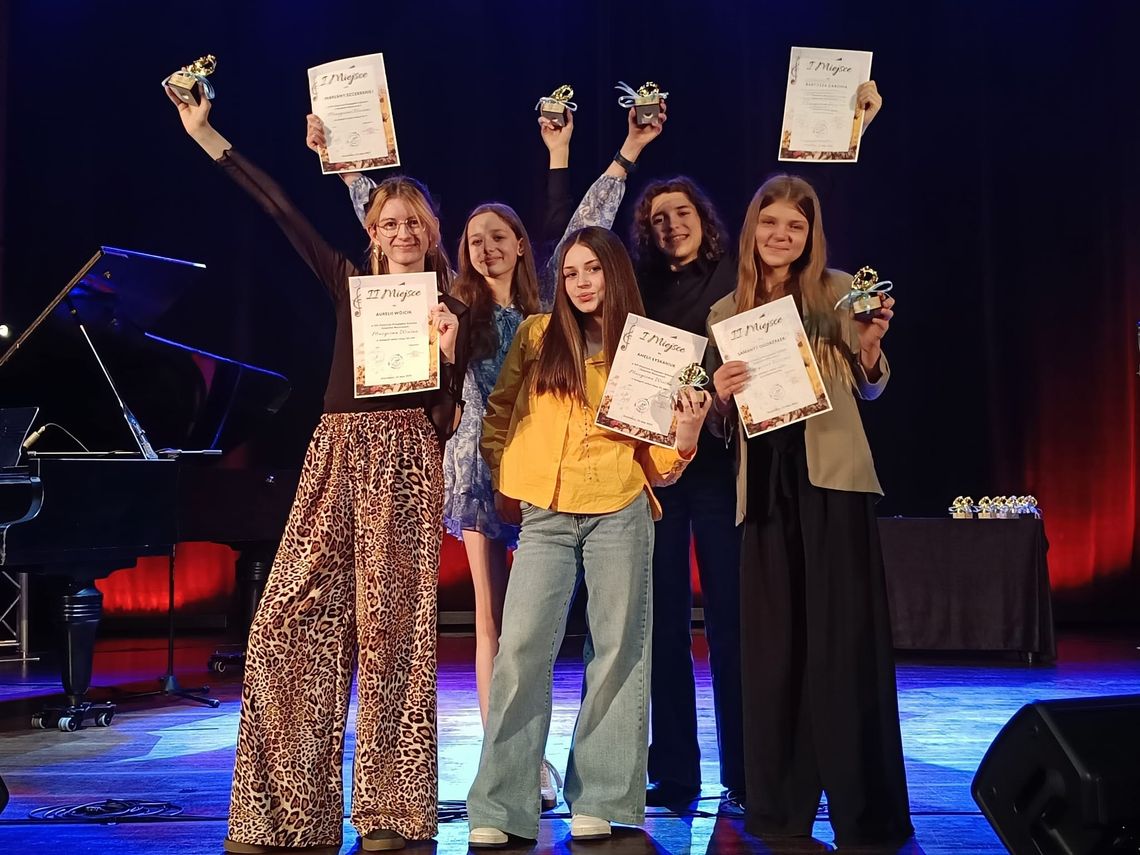 Amelia Łyskaniuk ze Studia Piosenki przy MOK wyśpiewała sukces. ZDJĘCIA