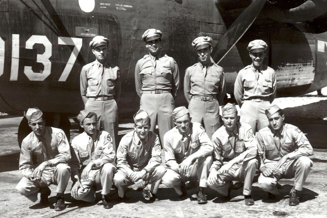 Amerykanie kontynuują poszukiwania załogi Artura Lindella. ZDJĘCIA Amerykanie kontynuują poszukiwania załogi Artura Lindella. ZDJĘCIA