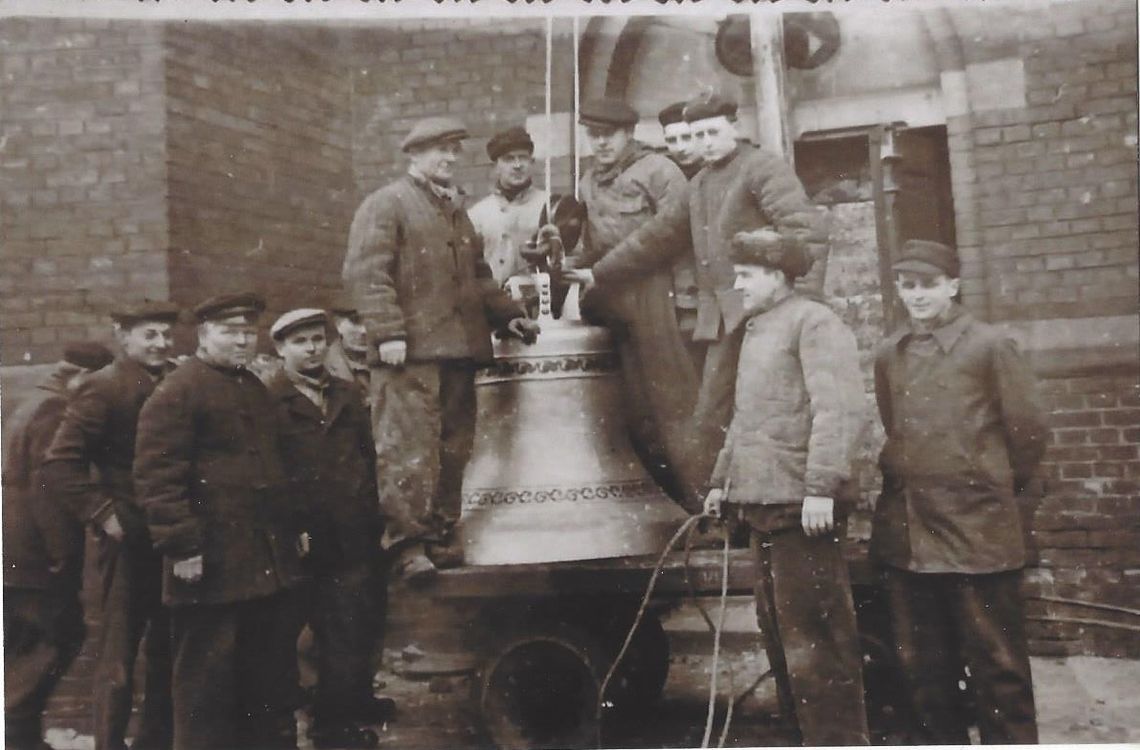 Archiwalne zdjęcia kozielskiej parafianki z 1959 roku. To prawdziwe perełki