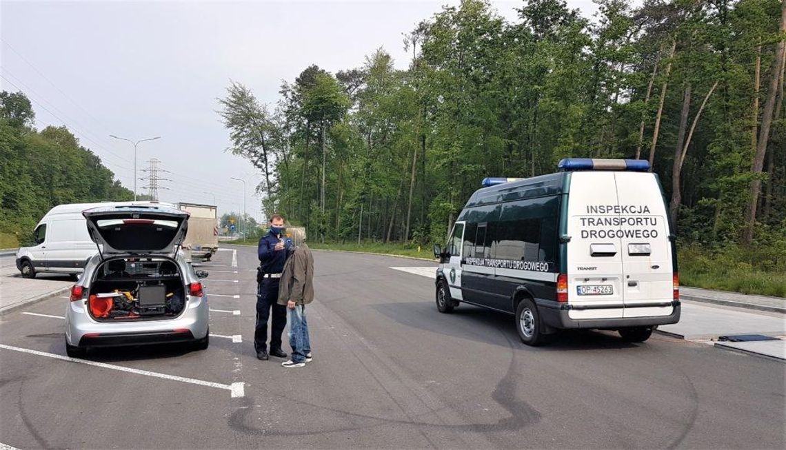 Auto było przeładowane, a kierowca pijany