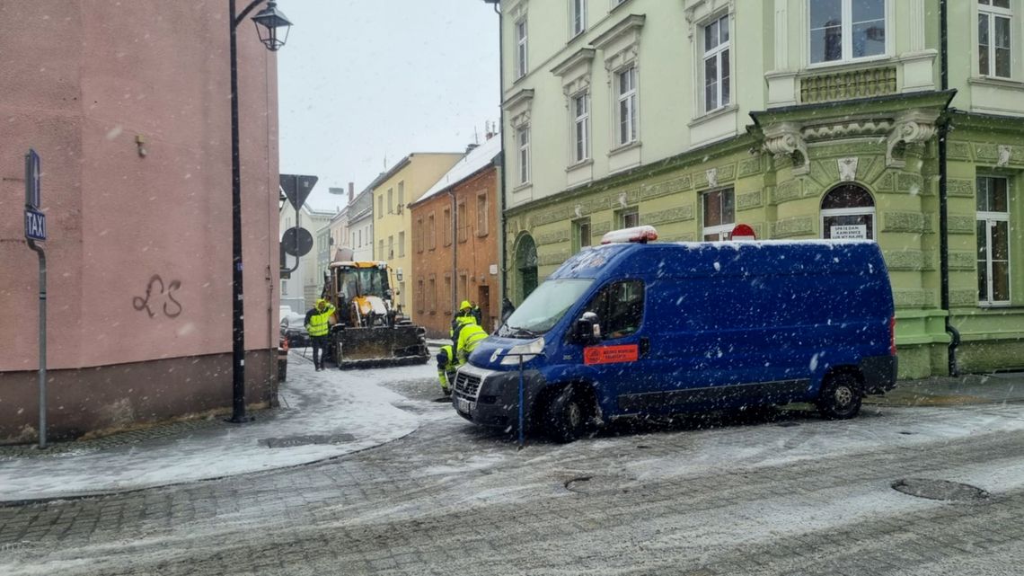 Awaria sieci wodociągowej w Koźlu. Część ulicy Limanowskiego bez wody