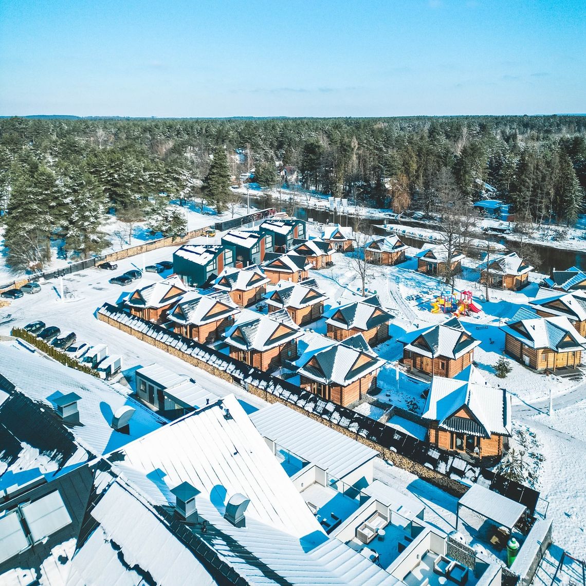 Bacówka Radawa & SPA: Luksusowa oaza w sercu sosnowego lasu. Odkryj idealne miejsce na rodzinny wypoczynek i głęboki relaks Bacówka Radawa & SPA: Luksusowa oaza w sercu sosnowego lasu. Odkryj idealne miejsce na rodzinny wypoczynek i głęboki relaks