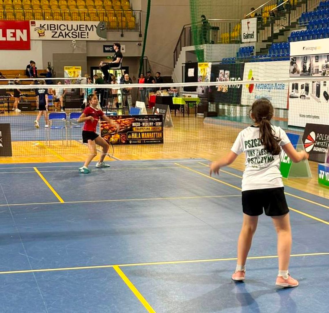 Badmintonowy memoriał z sercem. Ten turniej miał również wymiar charytatywny. ZDJĘCIA Badmintonowy memoriał z sercem. Ten turniej miał również wymiar charytatywny. ZDJĘCIA