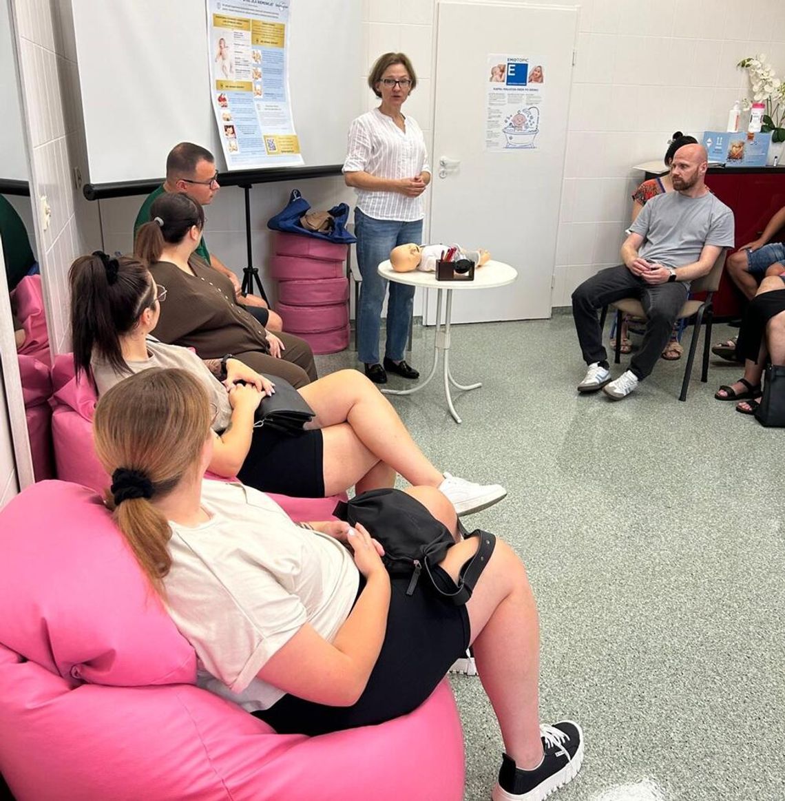 Bezpieczeństwo maluszka najważniejsze! Zajęcia w szkole rodzenia SP ZOZ