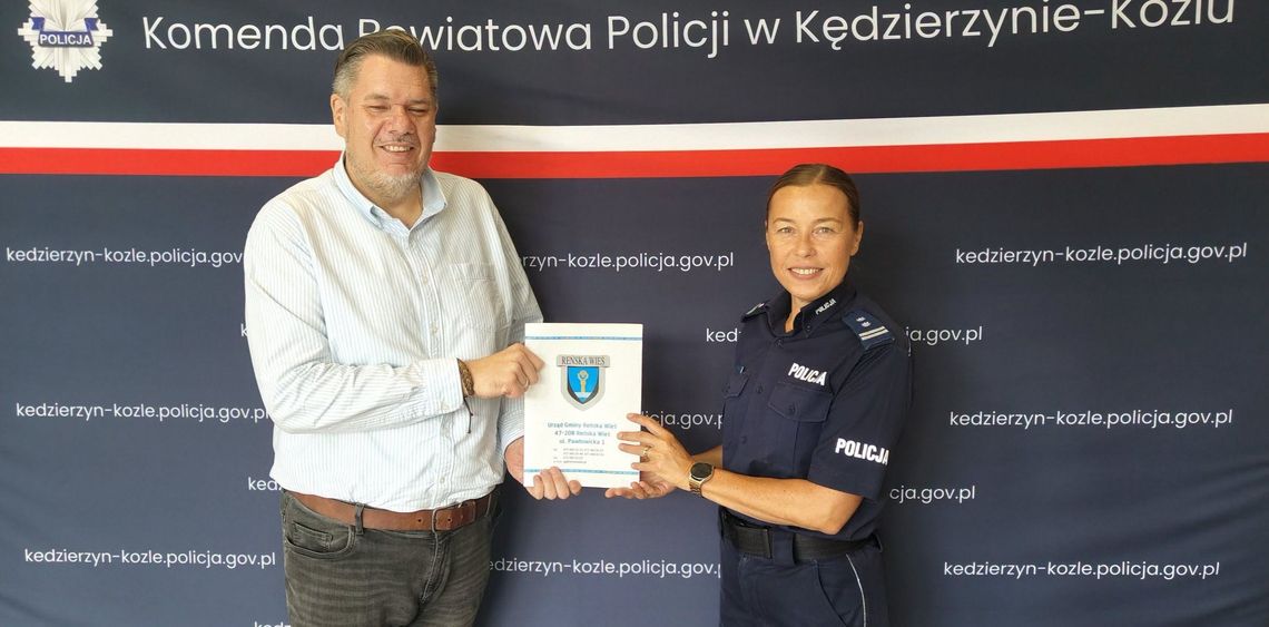 Bezpieczeństwo nad Dębową: ruszają dodatkowe patrole policji Bezpieczeństwo nad Dębową: ruszają dodatkowe patrole policji