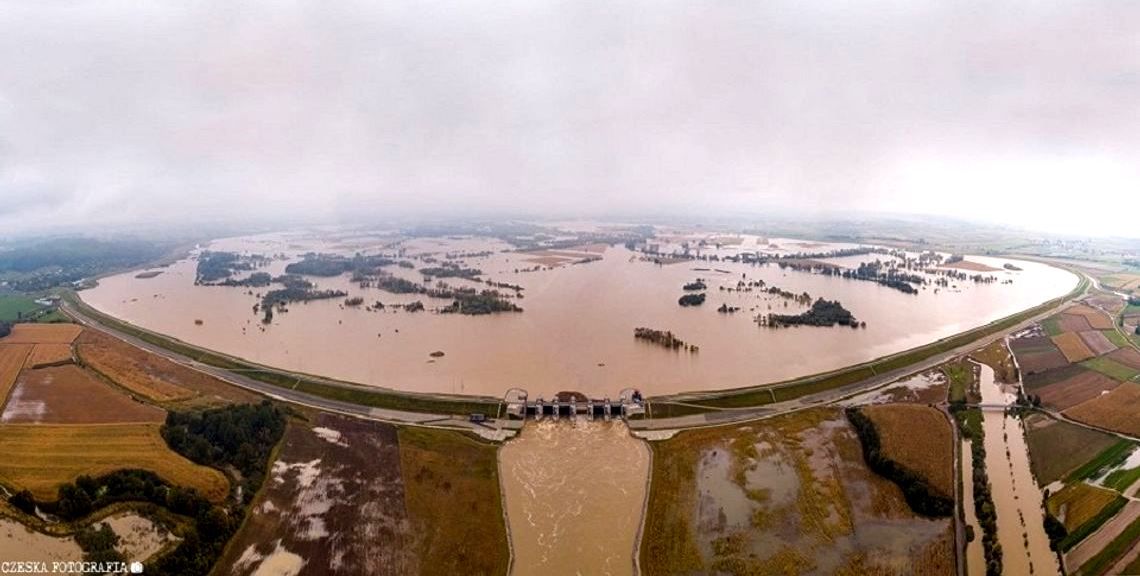 Bezpieczeństwo przeciwpowodziowe Górnej Odry ćwierć wieku po powodzi tysiąclecia