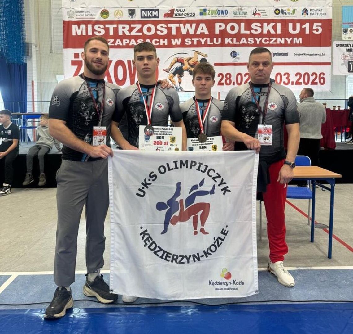 Brązowy dublet zapaśników Olimpijczyka w mistrzostwach Polski