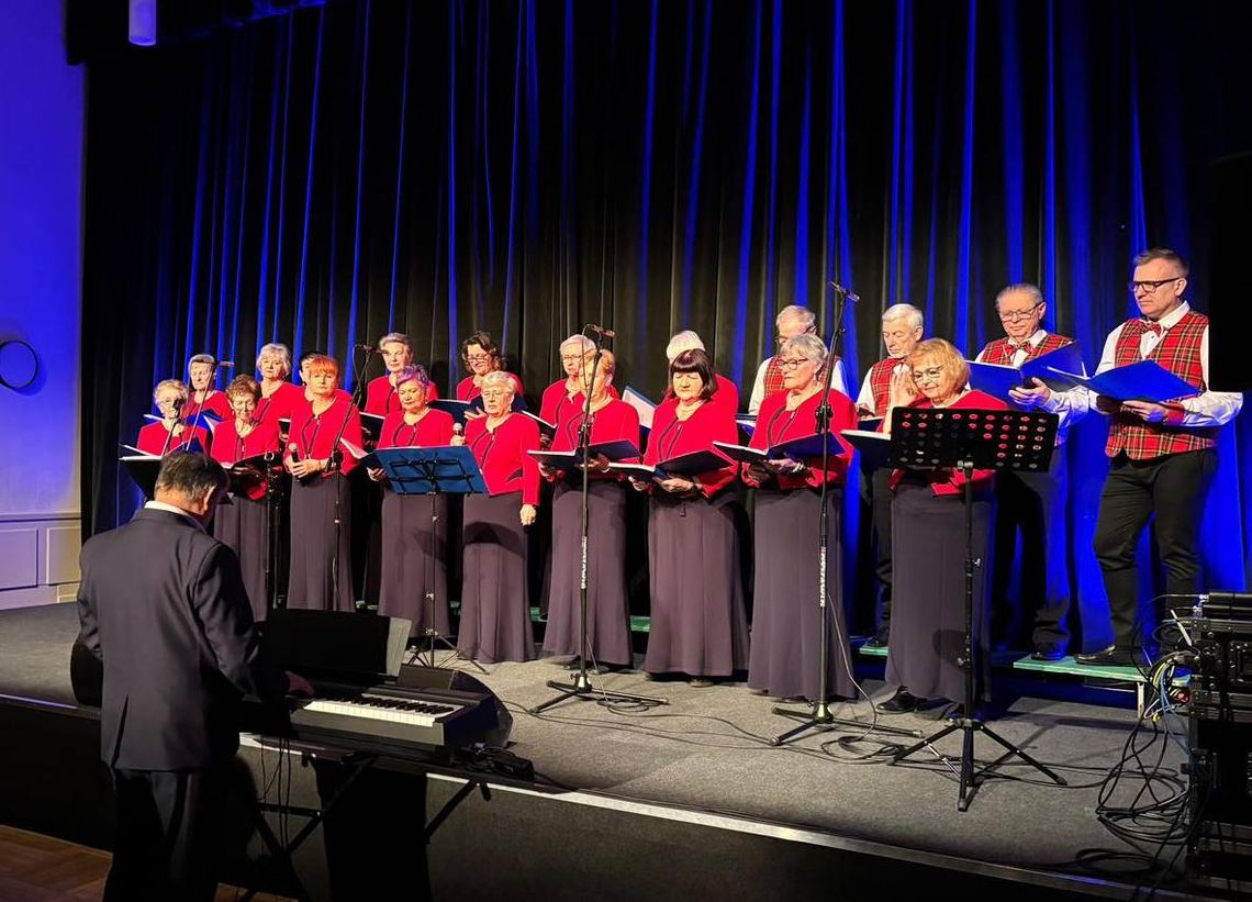 Brzmiało tak, jakby święta wróciły jeszcze na chwilę. Koncert Chóru „Echo Kresów” w Koźlu