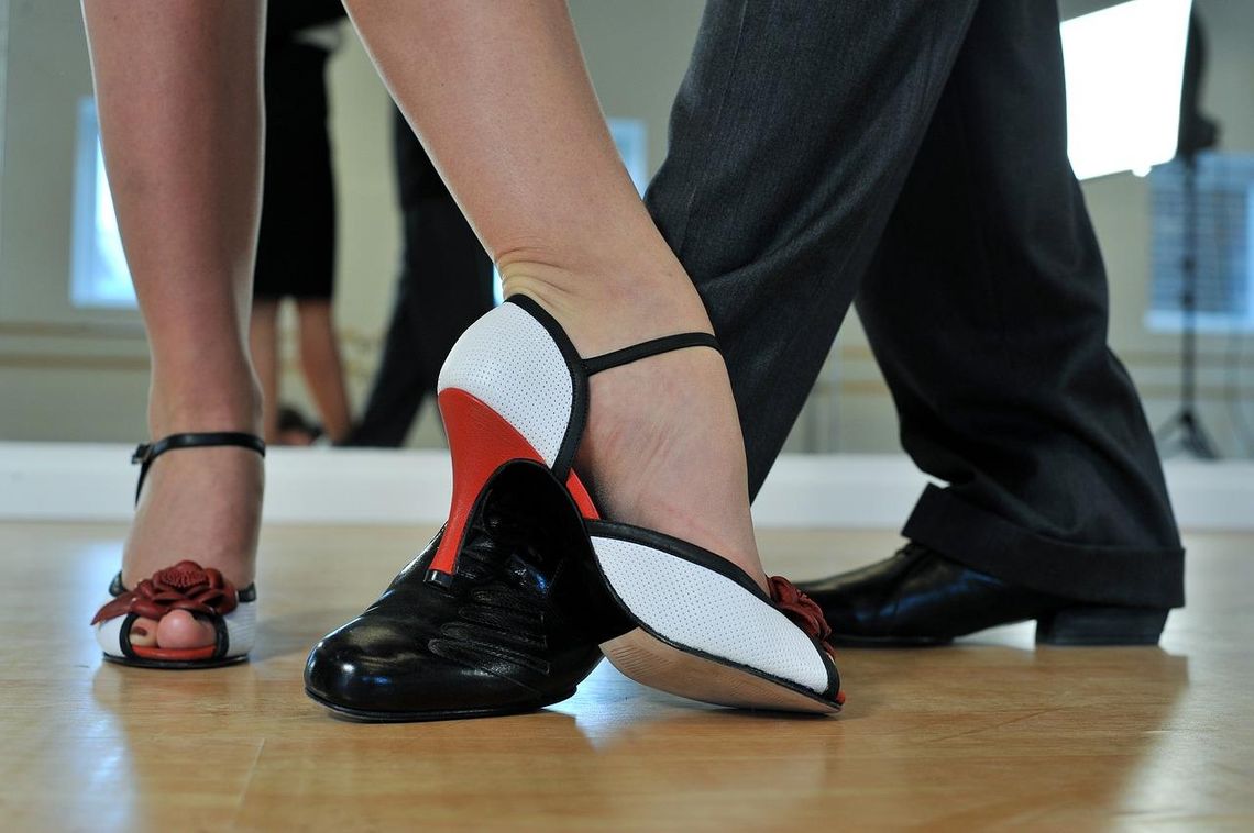 Buty do tańca - gdzie szukać najwygodniejszego obuwia ślubnego?