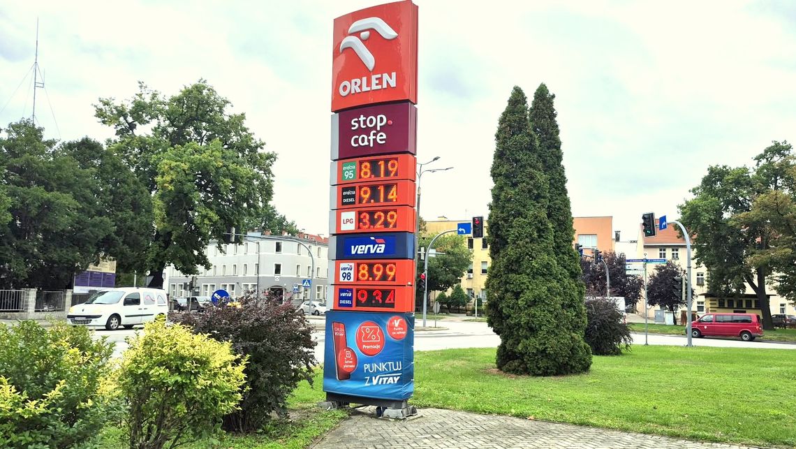 Ceny paliw w Kędzierzynie-Koźlu przekroczyły psychologiczną barierę. Taniej raczej nie będzie Ceny paliw w Kędzierzynie-Koźlu przekroczyły psychologiczną barierę. Taniej raczej nie będzie