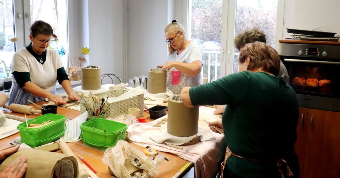 Ceramiczna magia w "Magnolii". Mamy nadzwyczaj zdolnych seniorów. ZDJĘCIA