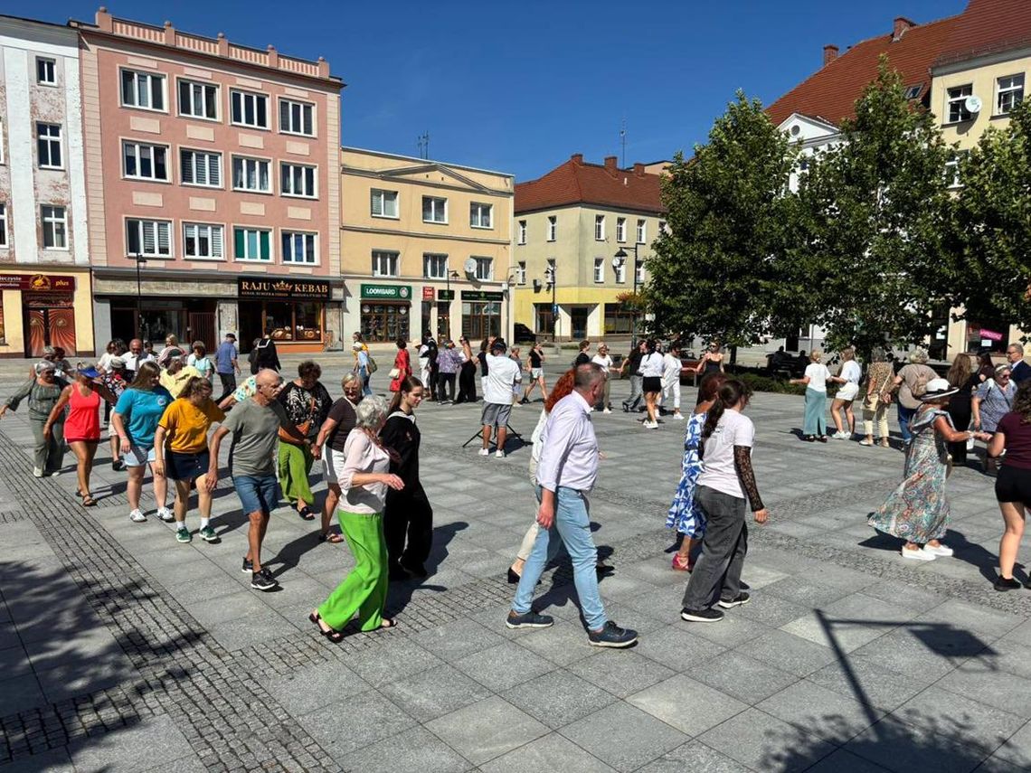 Czas na wspólne świętowanie. Wystartowały Dni Seniora w Kędzierzynie-Koźlu. ZDJĘCIA Czas na wspólne świętowanie. Wystartowały Dni Seniora w Kędzierzynie-Koźlu. ZDJĘCIA