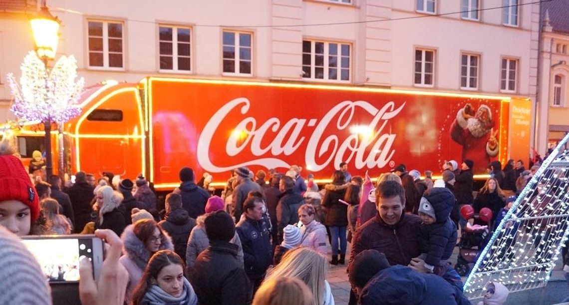 Czy przyjedzie ciężarówka Coca-Coli? To zależy od mieszkańców