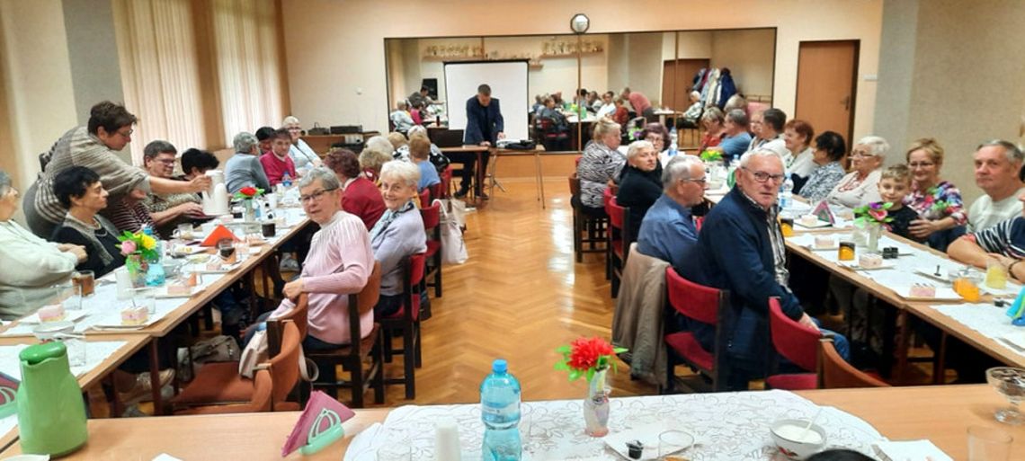 Dr Tomasz Wantuła opowiedział seniorom o dobrym i godnym starzeniu się