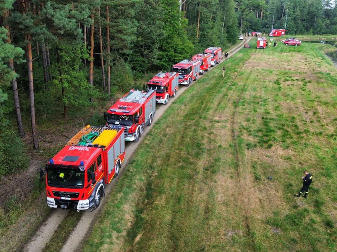 Duże ćwiczenia gaszenia kompleksu leśnego z udziałem naszych strażaków Duże ćwiczenia gaszenia kompleksu leśnego z udziałem naszych strażaków