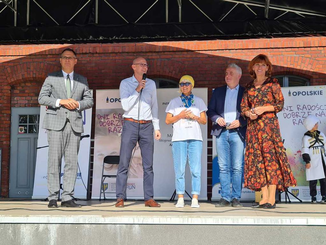 Dzieci z Dworca Brześć. Niezwykły dzień integracyjny na przystani "Szkwał" Dzieci z Dworca Brześć. Niezwykły dzień integracyjny na przystani "Szkwał"