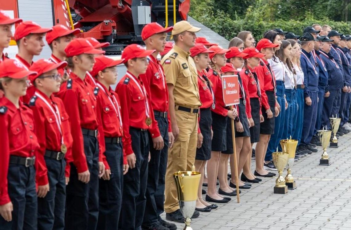 Dziewczyny z OSP Miejsce Odrzańskie zbierają zasłużone laury