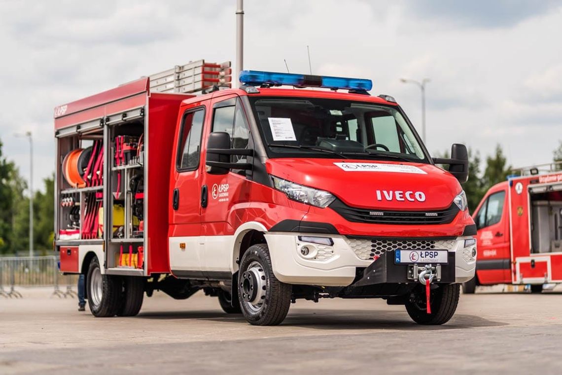 Dochód z festynu wspomoże zakup wozu strażackiego Dochód z festynu wspomoże zakup wozu strażackiego