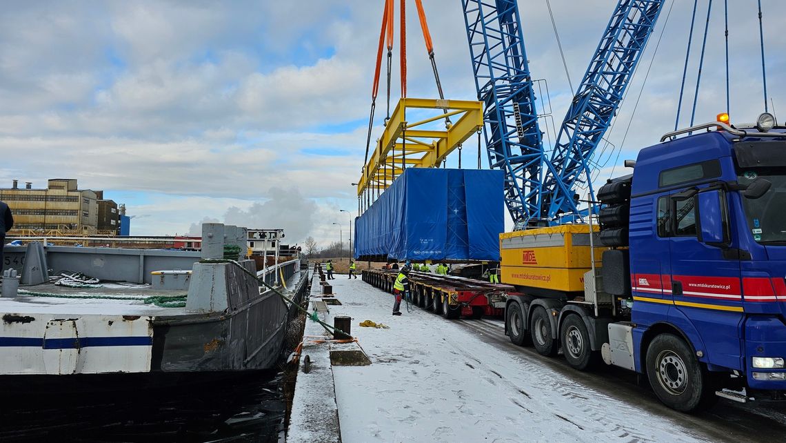 Gigantyczne transporty znów przejadą drogami z Kędzierzyna-Koźla do Rybnika