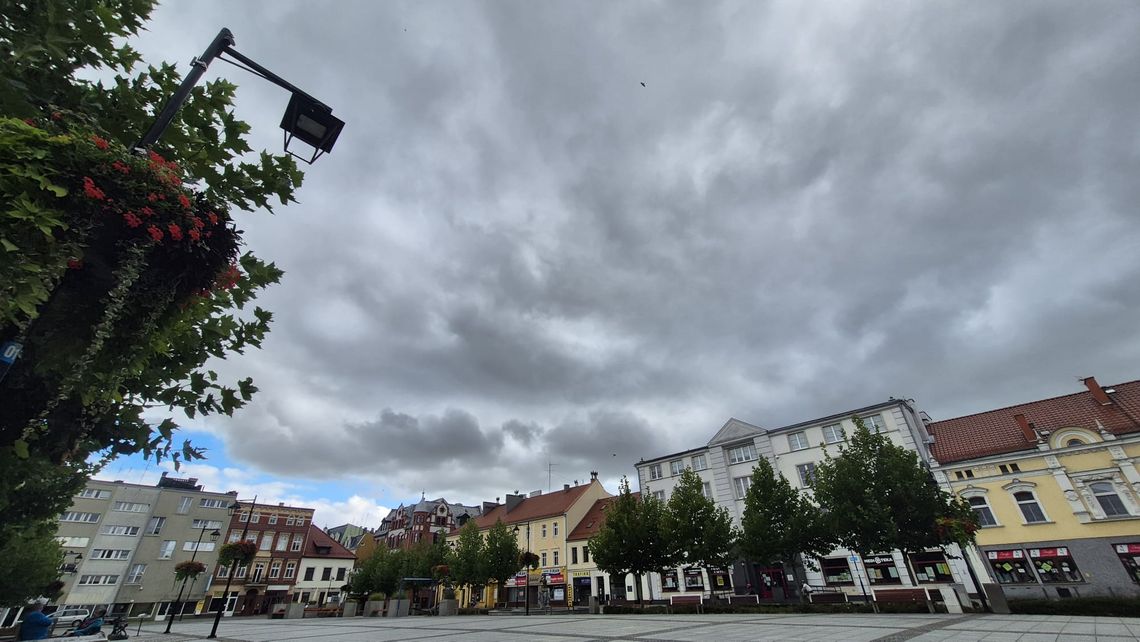 IMGW ostrzega: intensywne opady deszczu dziś wieczorem i w nocy IMGW ostrzega: intensywne opady deszczu dziś wieczorem i w nocy