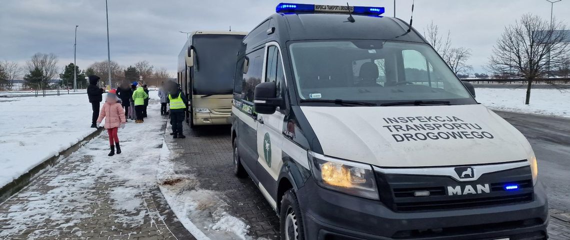 Inspektorzy WITD prowadzą akcję "Bezpieczny autokar"