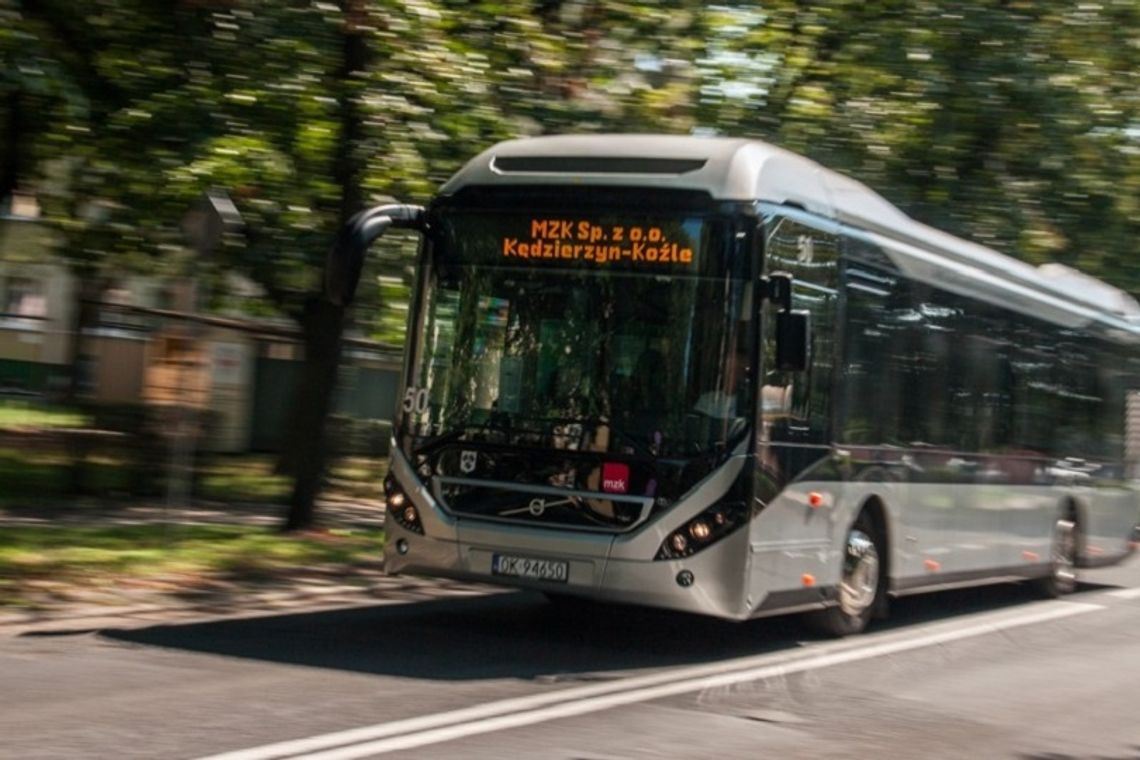 Interwencja czytelniczki w związku z wieczornymi kursami autobusów MZK