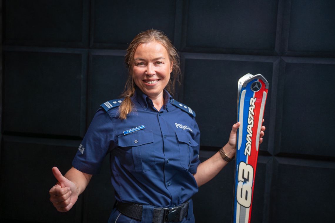 Iwona Żurawska, komendant kędzierzyńskiej policji, opowiada o kobietach w mundurze, pracy i pasjach